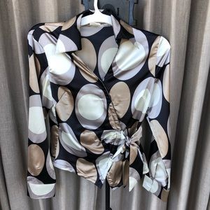 Beautiful Fitted blouse